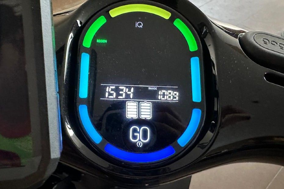 Gogoro 2 Series Electric Scooter Instrument Console Gogoro 2 Series Electric Scooter Instrument Console
