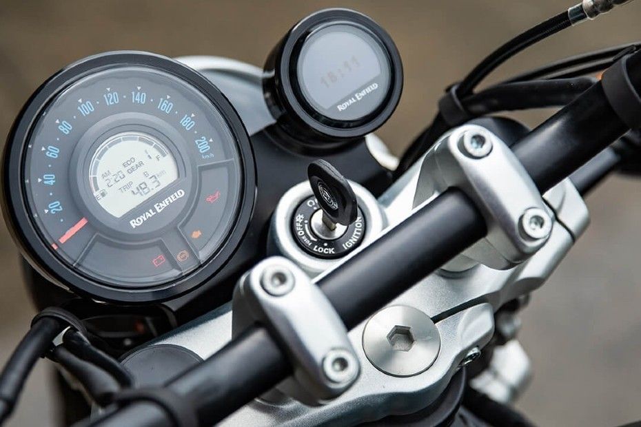 Royal Enfield Super Meteor 650 Instrument Cluster Royal Enfield Super Meteor 650 Instrument Cluster