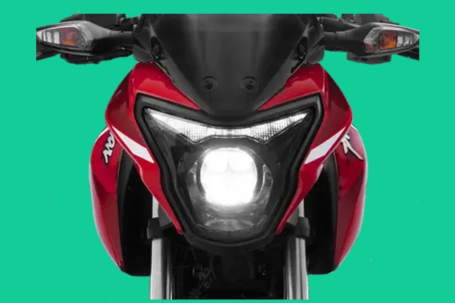 Bajaj Pulsar P150 Front