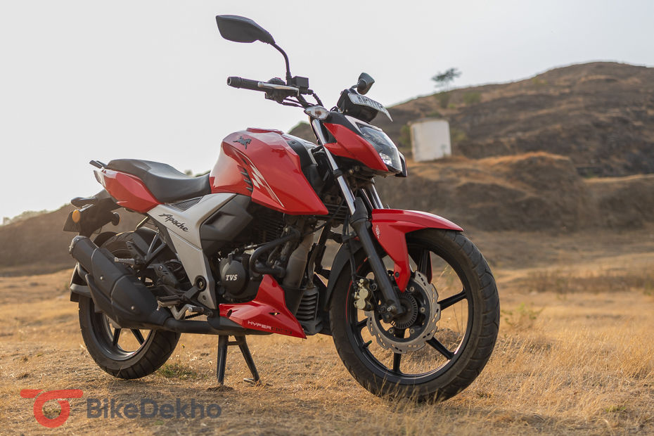 Hero Rtr Hero Xtreme 160R 4V vs TVS Apache RTR 160 4V: Image Comparison | BikeDekho
