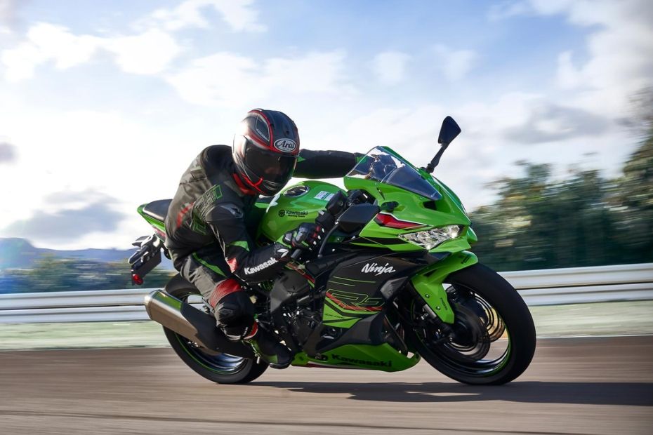 Kawasaki Ninja ZX-4R Now Launched In India!