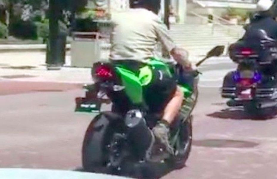 Kawasaki Ninja 400 spied