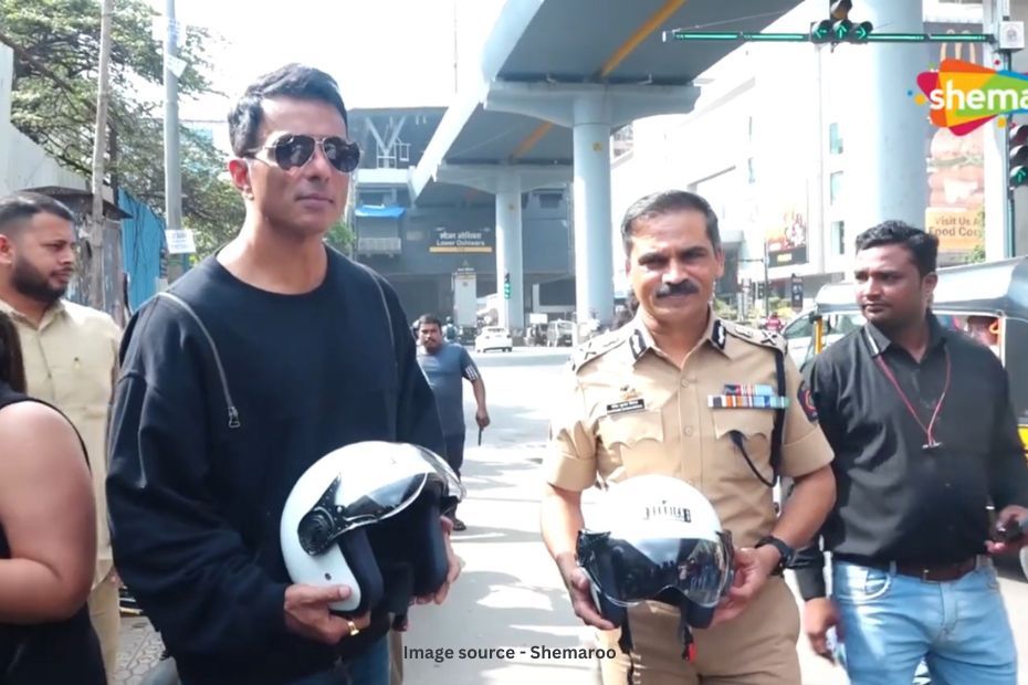 2 Sonu Sood Spotted Without a Helmet in Ladakh - Sonu Sood helmet campaign 2 Sonu Sood Spotted Without a Helmet in Ladakh - Sonu Sood helmet campaign