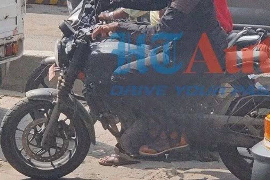 Royal Enfield Hunter 450 Spied testing