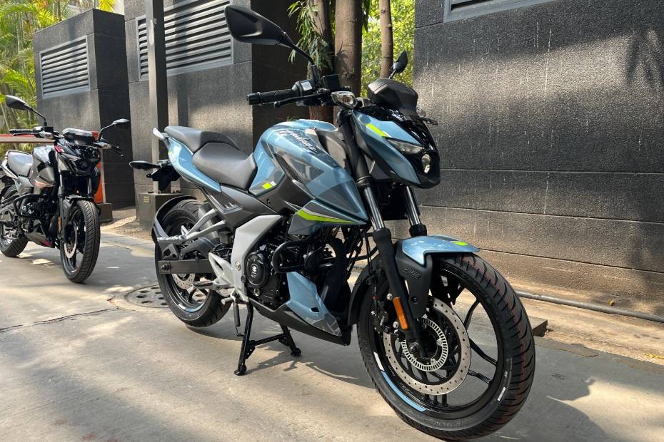 Bajaj Pulsar N160 and N150