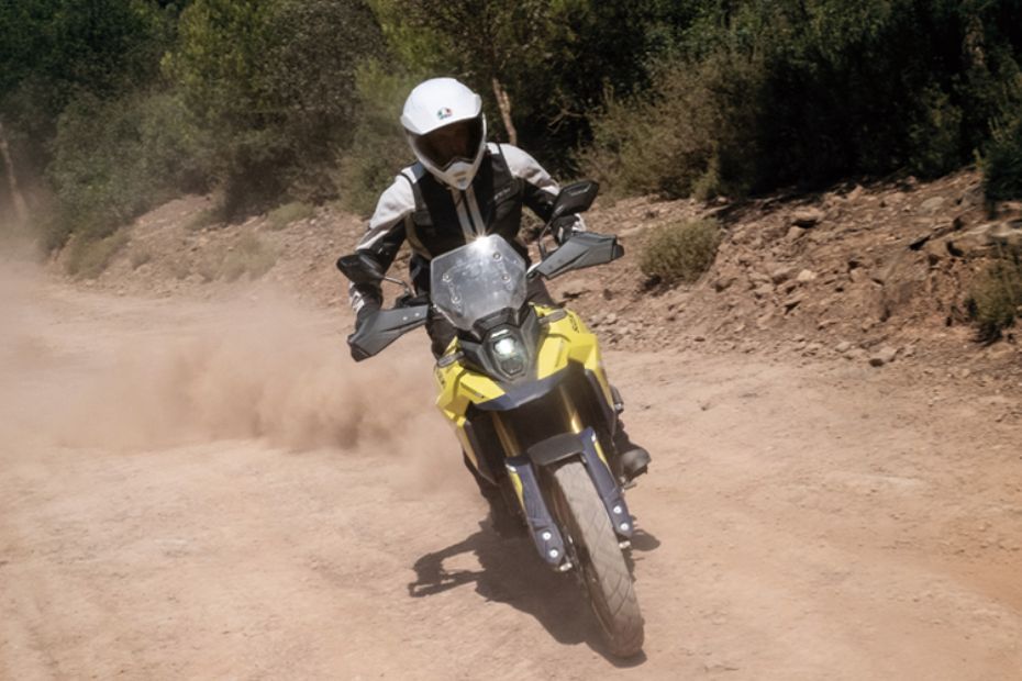 Suzuki V-Strom 800 DE Bikedekho News