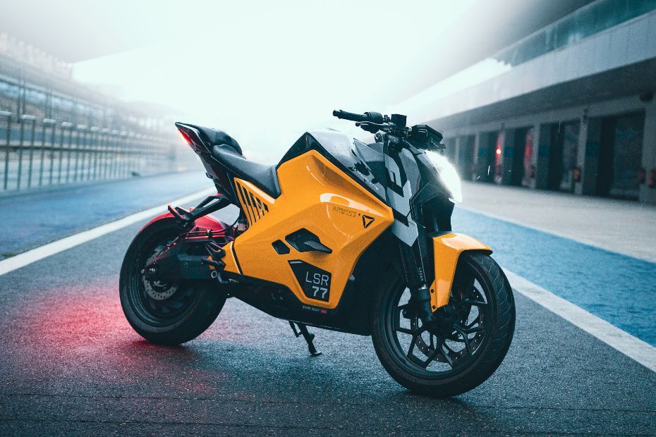 Ultraviolette F77 Mach 2 Recon - Top 5 EV Two-Wheelers With Best Range In India Ultraviolette F77 Mach 2 Recon - Top 5 EV Two-Wheelers With Best Range In India