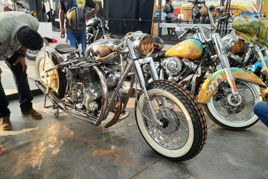 Modified Royal Enfield Bikes At India Bike Week 2024 | BikeDekho