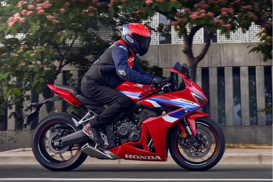 Honda CBR650R