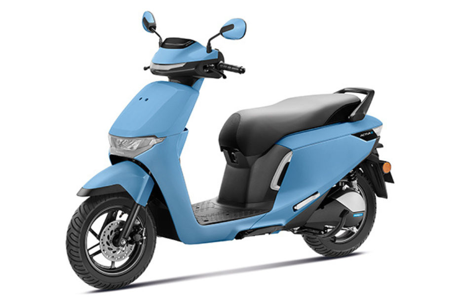 Honda Activa e: Pearl Shallow Blue