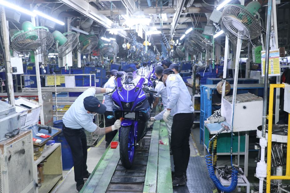 Yamaha R15 Crosses 1 Million Production Mark