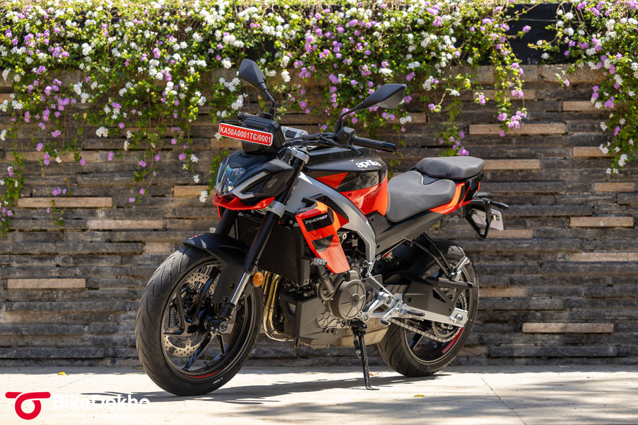 Aprilia Tuono 457 Design