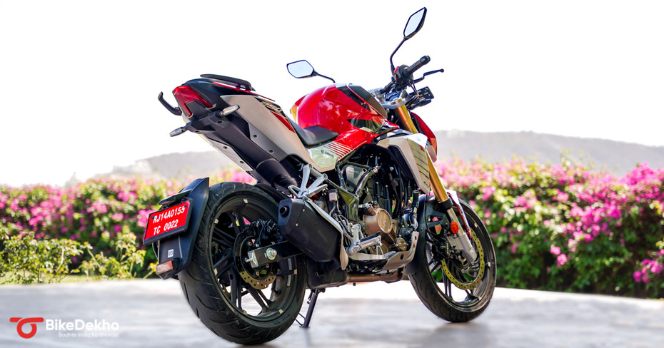 Hero Xtreme 250R Blacked-Out Exhaust