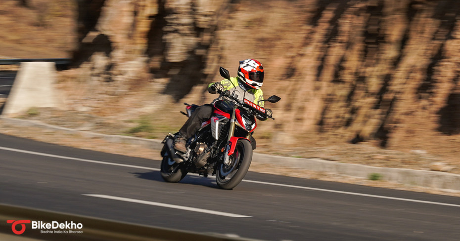 Hero Xtreme 250R Ridden Spiritedly