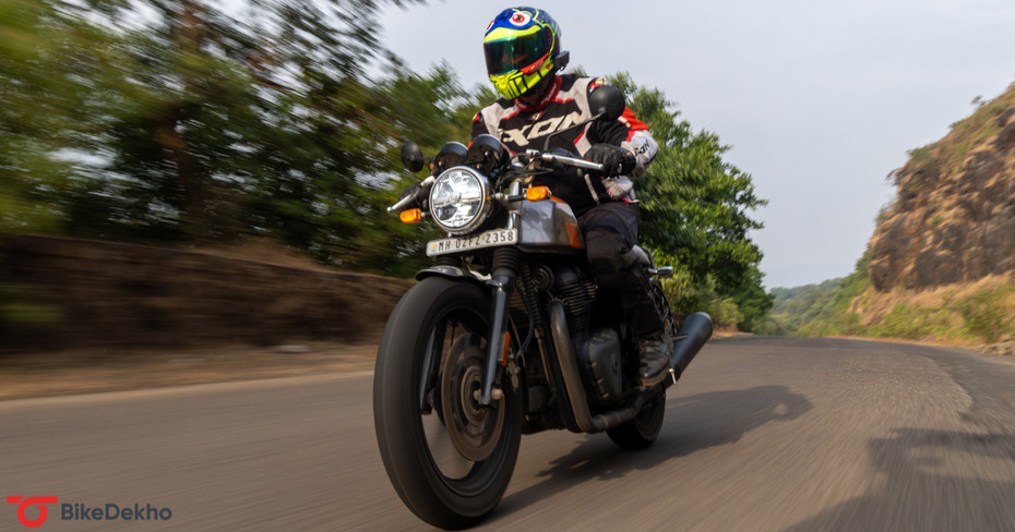 Royal Enfield Continental GT 650 Apex Grey Riding Shot Royal Enfield Continental GT 650 Apex Grey Riding Shot