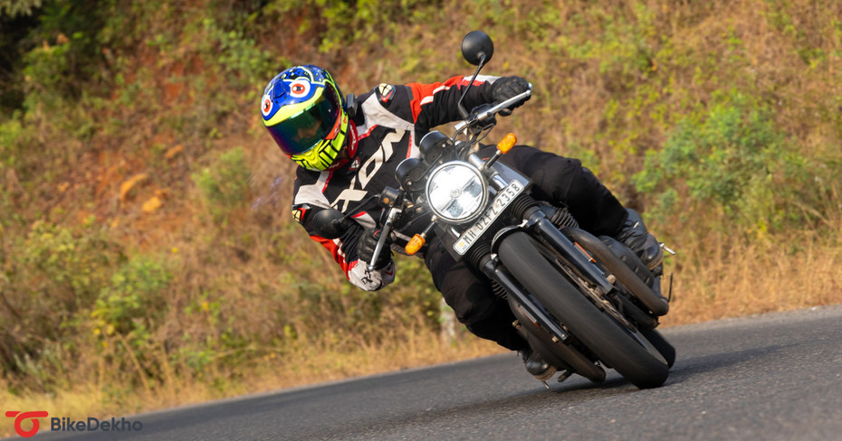 Royal Enfield Continental GT 650 Apex Grey Riding Shot Royal Enfield Continental GT 650 Apex Grey Riding Shot