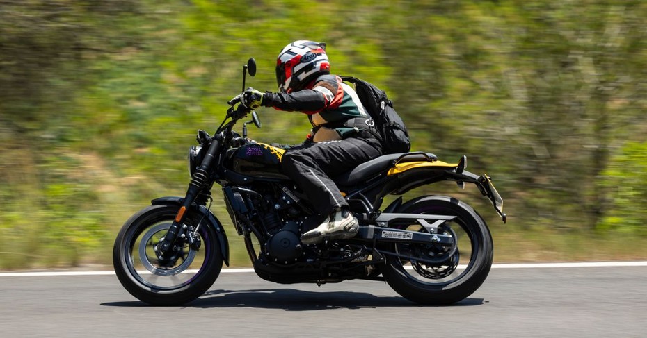 Royal Enfield Guerrilla 450 side profile Royal Enfield Guerrilla 450