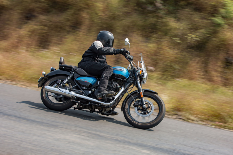 Royal Enfield Meteor 350 Tear Drop Shaped Tank