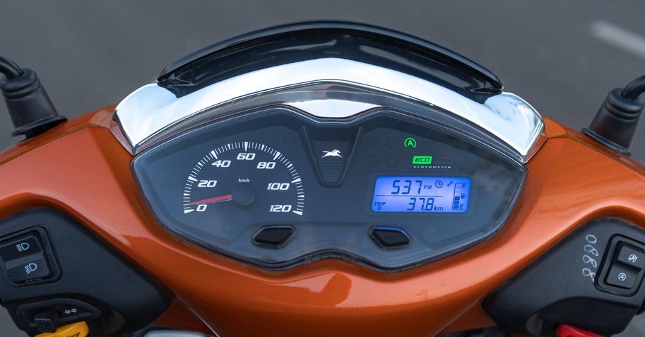 TVS Juptier 125 Speedometer and Console