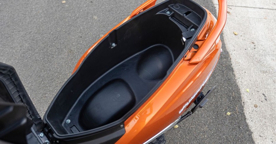 TVS Juptier 125 Storage Space