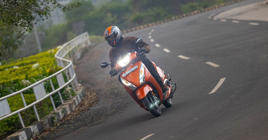 TVS Juptier 125 Handling