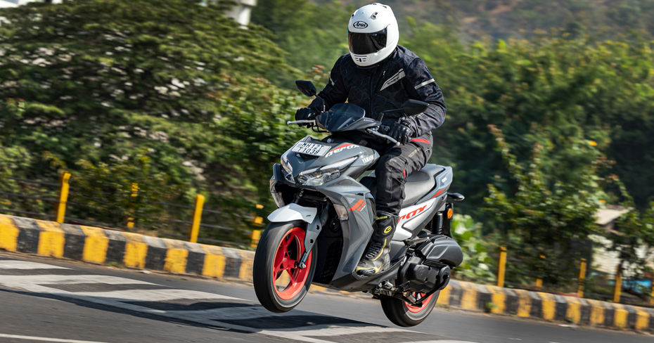 Yamaha Aerox 155 Grey Vermillion Riding Shot Yamaha Aerox 155 Grey Vermillion Riding Shot