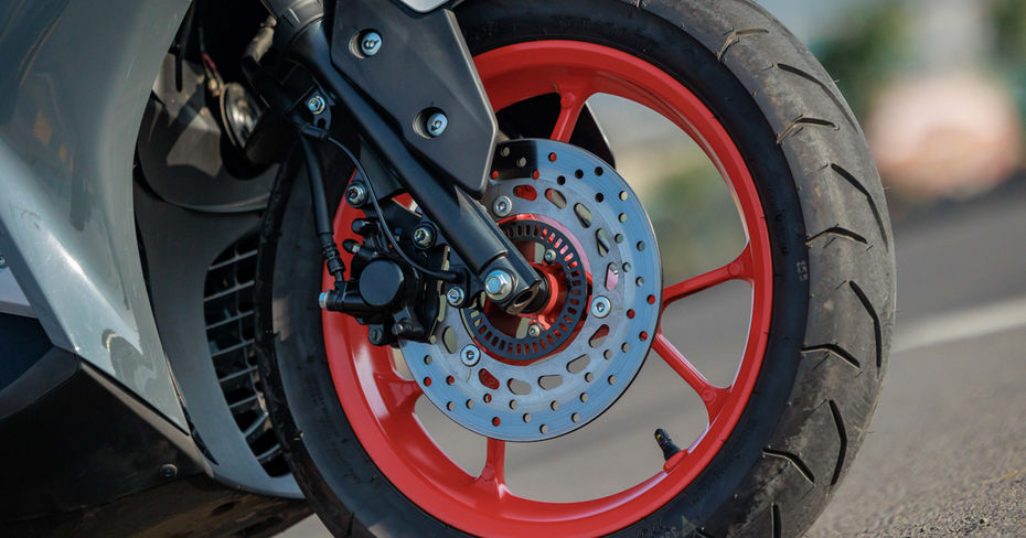 Yamaha Aerox 155 Grey Vermillion Front Disc Yamaha Aerox 155 Grey Vermillion Front Disc