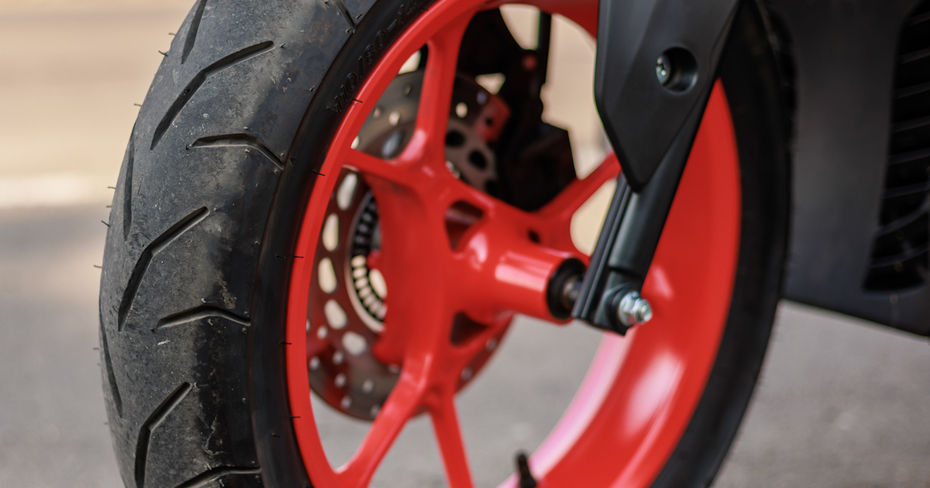 Yamaha Aerox 155 Grey Vermillion Front Suspenion Yamaha Aerox 155 Grey Vermillion Front Suspension