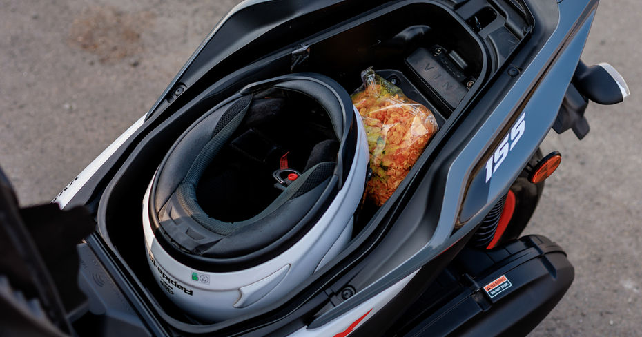 Yamaha Aerox 155 Underseat Storage Yamaha Aerox 155 Underseat Storage