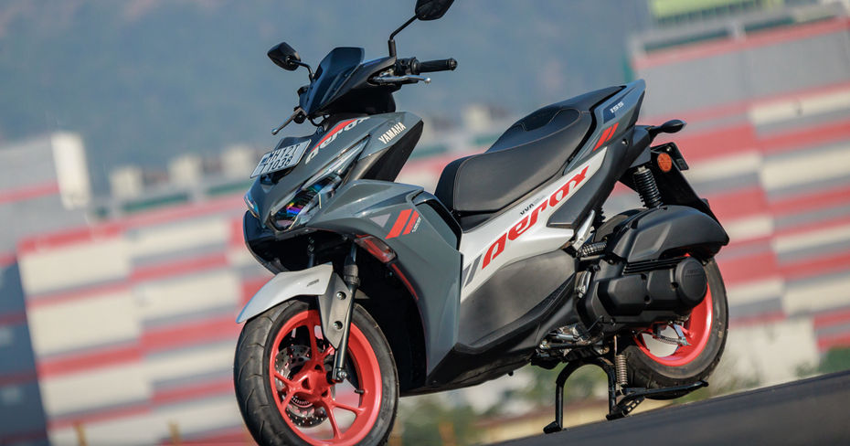 Yamaha Aerox 155 Grey Vermillion Yamaha Aerox 155 Grey Vermillion