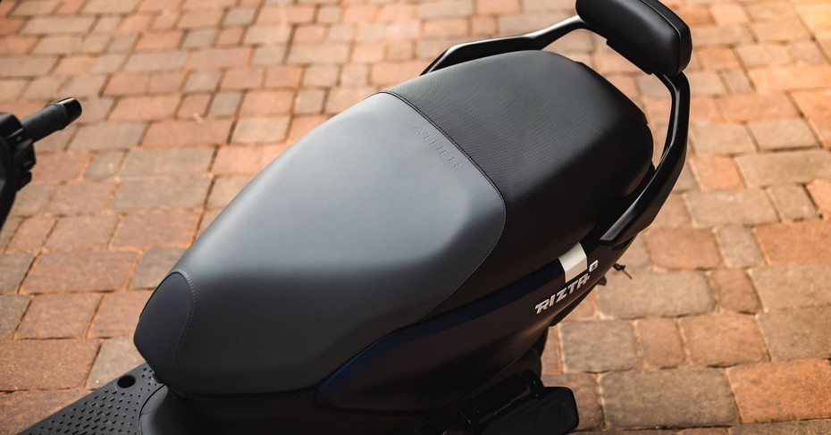 Ather Rizta Seat