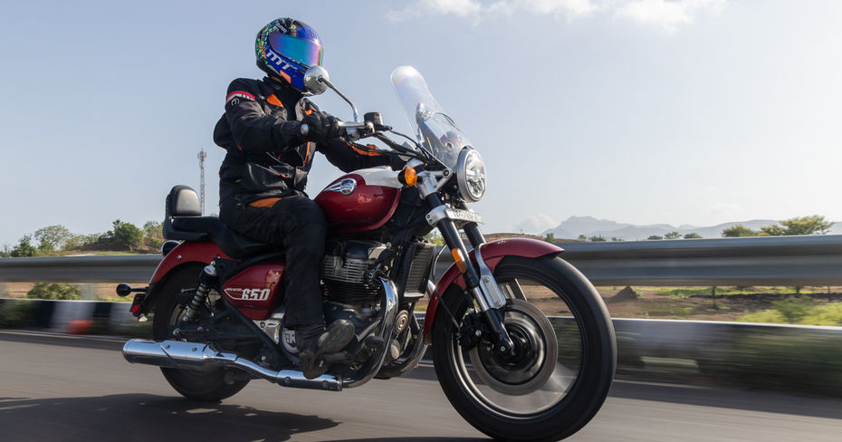 Royal Enfield Super Meteor 650 Highway Performance Royal Enfield Super Meteor 650 Highway Performance