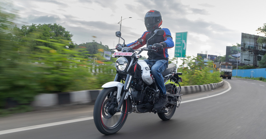 Bajaj Freedom 125 Riding Shot Bajaj Freedom 125 Riding Shot
