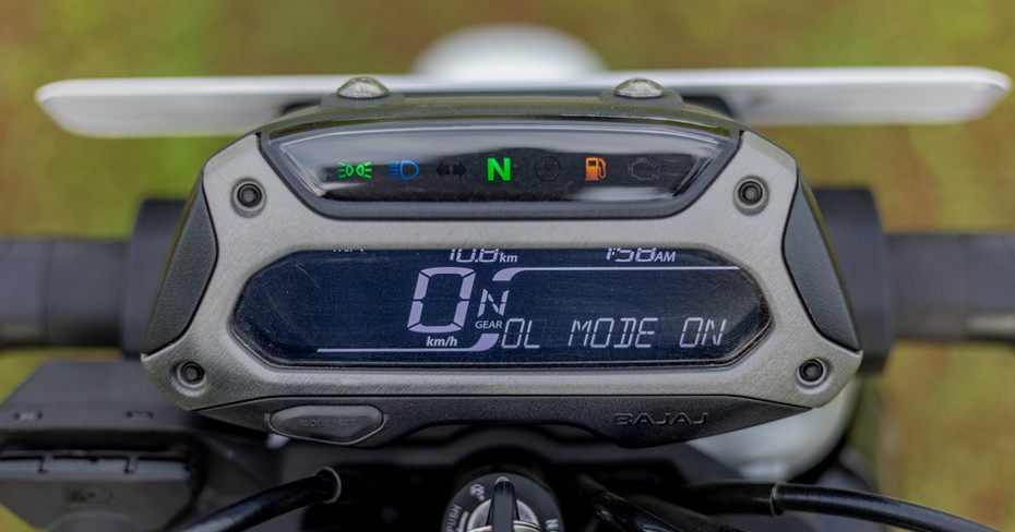 Bajaj Freedom 125 Console Bajaj Freedom 125 Console