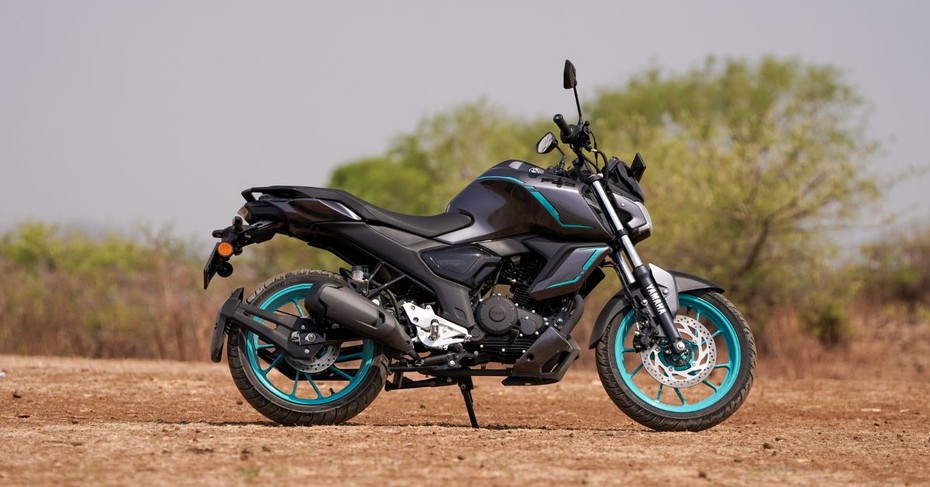 Yamaha FZ-S Fi Hybrid Design