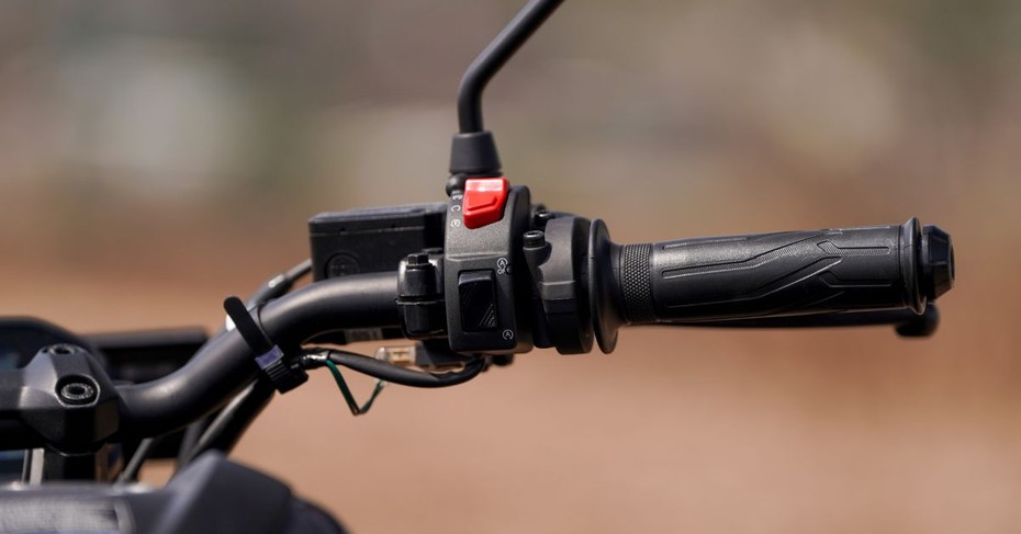 Yamaha FZ-S Fi Hybrid Start-Stop Switch