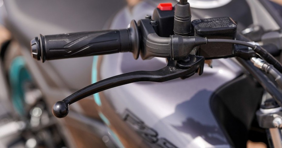 Yamaha FZ-S Fi Hybrid Front Brake