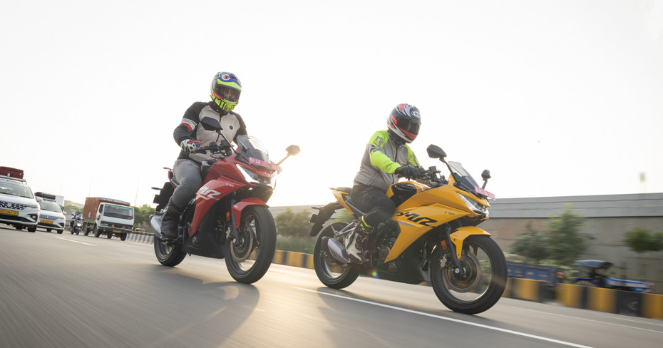 Hero Karizma XMR 210 Riding Posture Hero Karizma XMR 210 Riding Posture