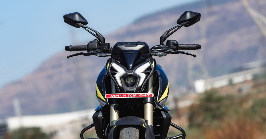 Bajaj Pulsar NS400Z LED DRL Bajaj Pulsar NS400Z LED DRL