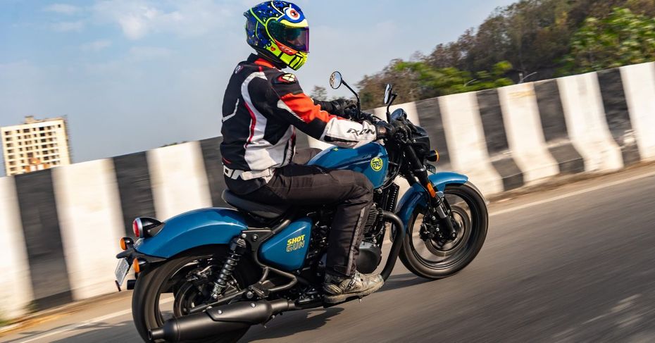 Royal Enfield Shotgun 650 Corner Shot