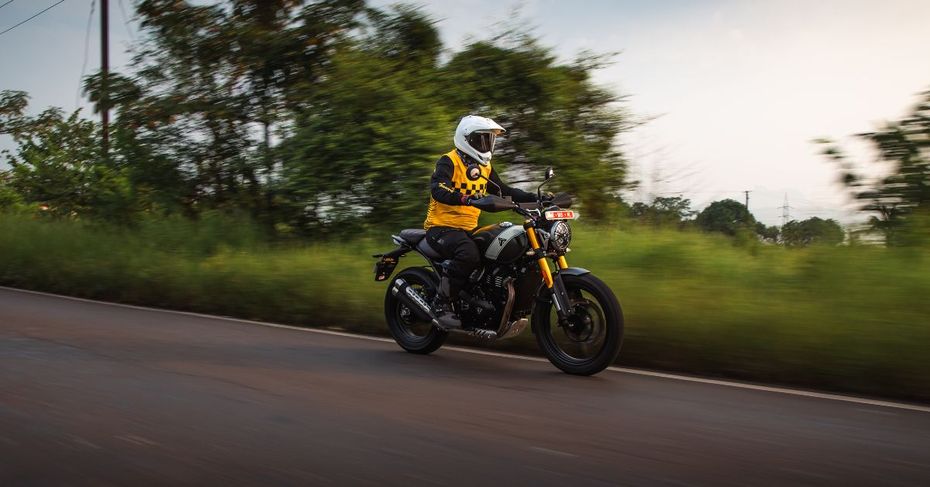 Triumph Scrambler 400 X Riding Shot Triumph Scrambler 400 X Riding Shot