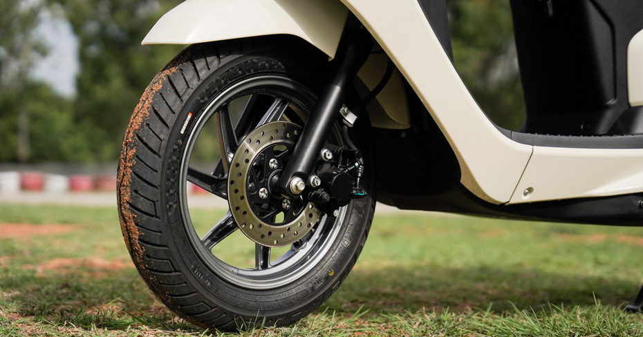 Suzuki e-Access Telescopic Fork