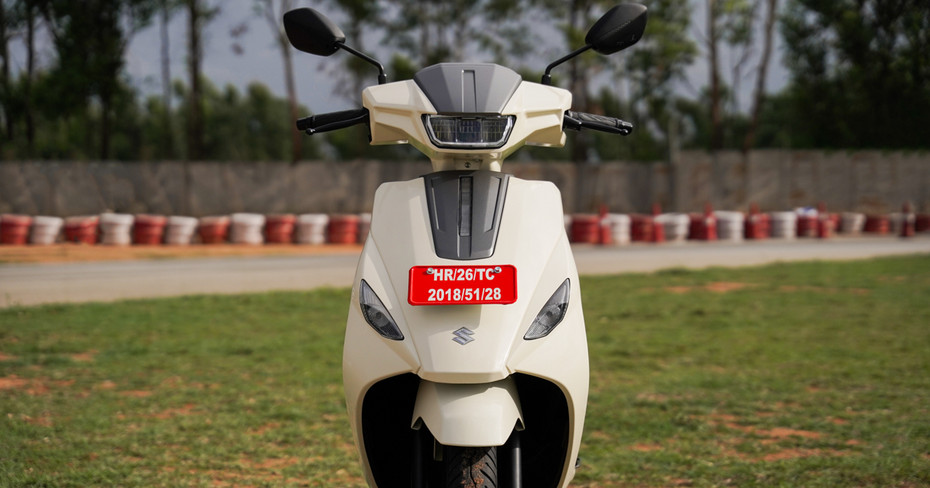 Suzuki e-Access Front 