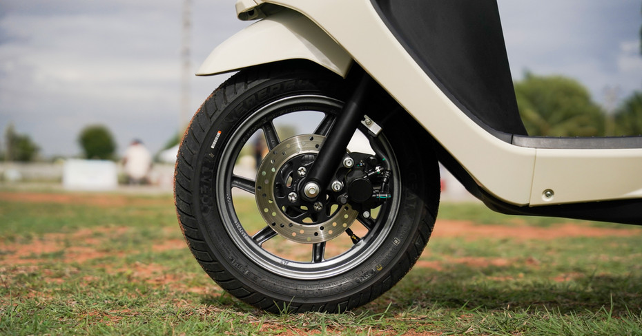 Suzuki e-Access Front Disc