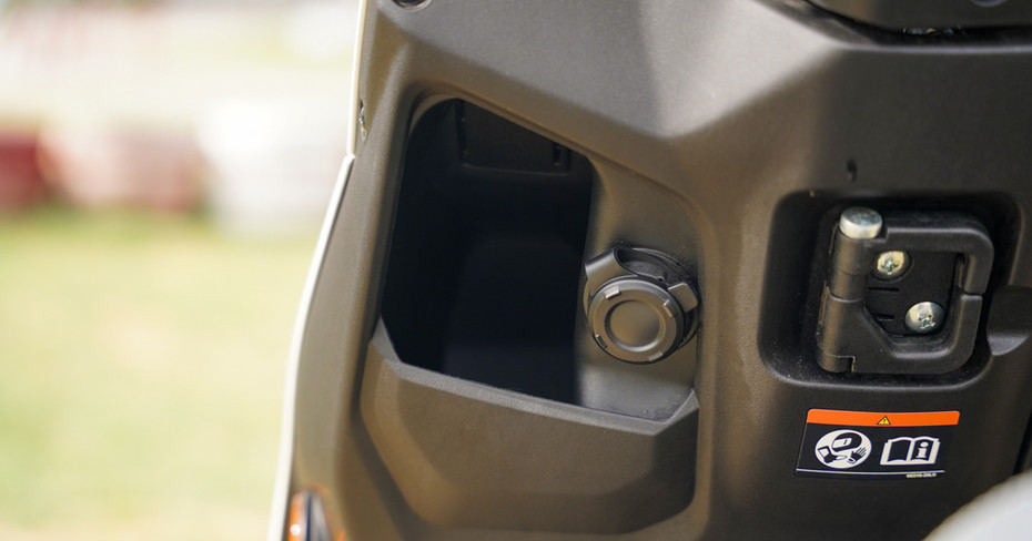 Suzuki e-Access Cubby Hole