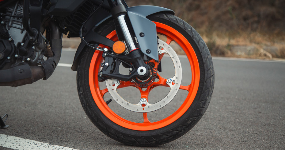 KTM Duke 390 Atlantic Blue Front Alloy Wheel