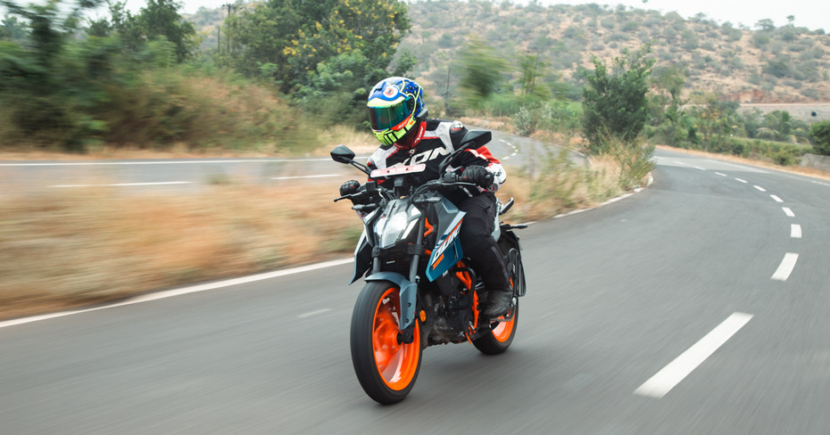 KTM 390 Duke Atlantic Blue Riding Shot