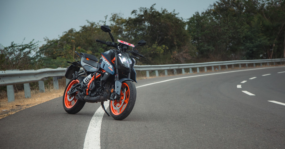 KTM 390 Duke Atlantic Blue