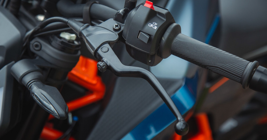 KTM 390 Duke Atlantic Blue Lever