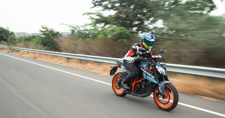 KTM 390 Duke Atlantic Blue Riding Shot